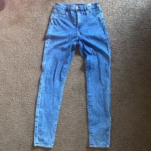 Hi&M stretchy height waisted Jeggjngs
